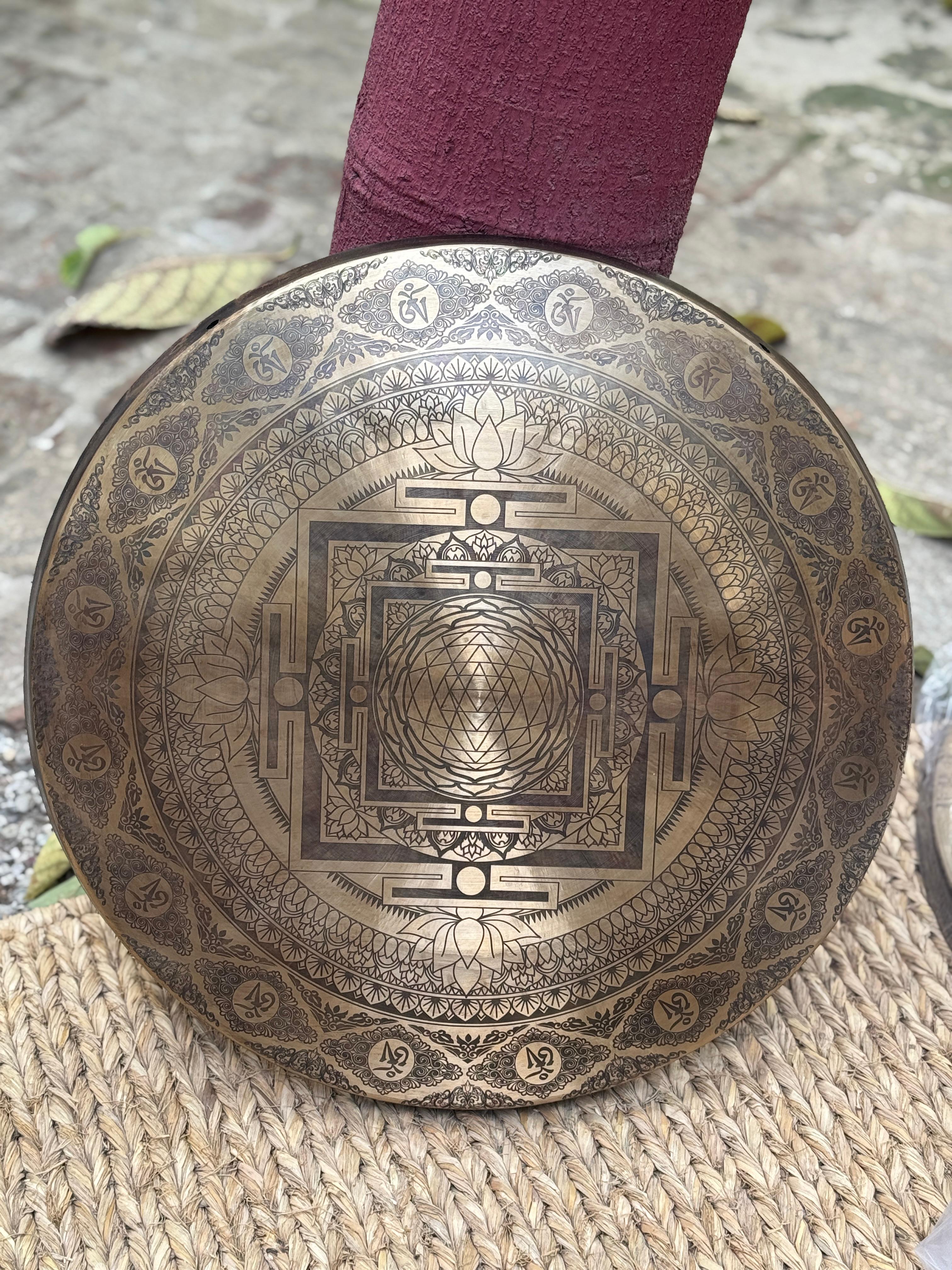 Himalayan gong 