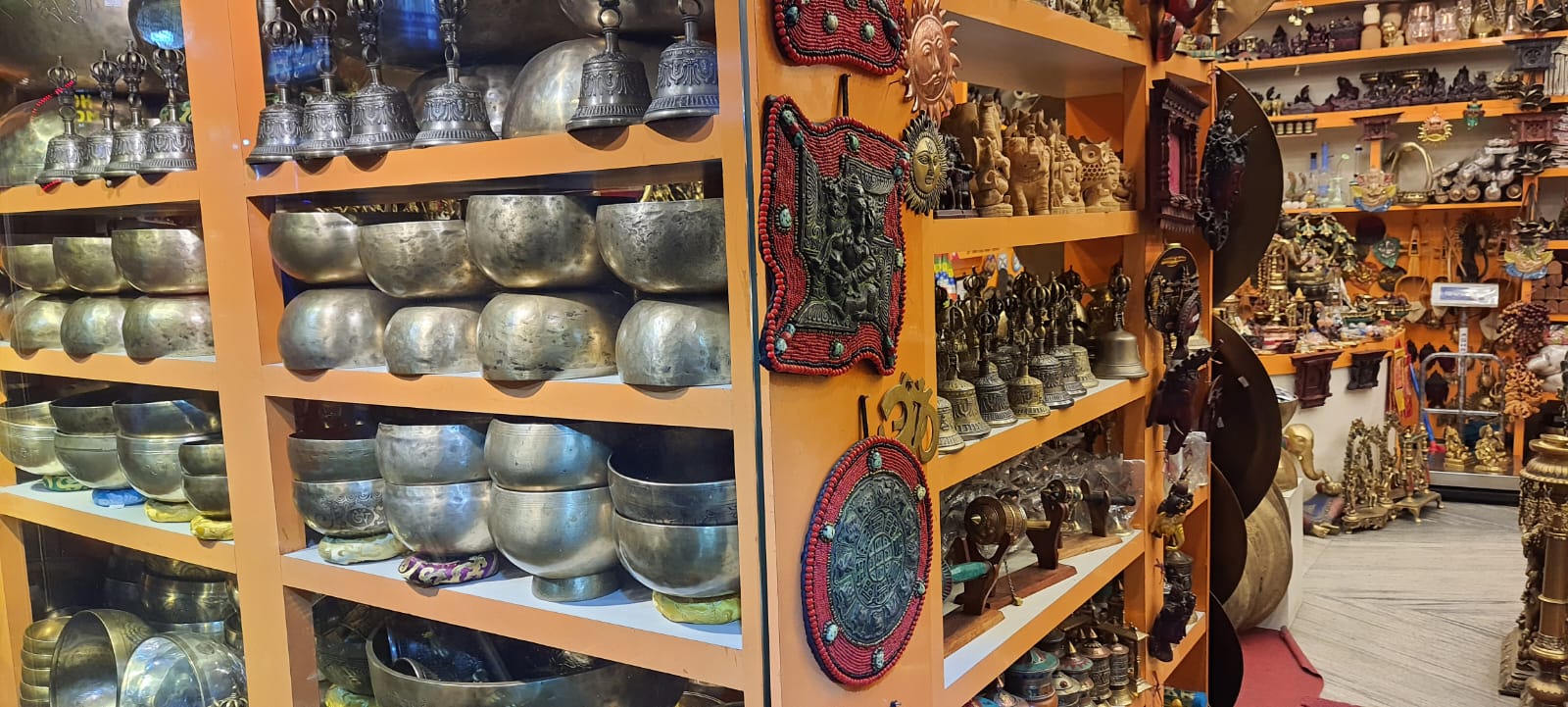 Sacred Full Moon Singing Bowl Creation – 3rd March 2026